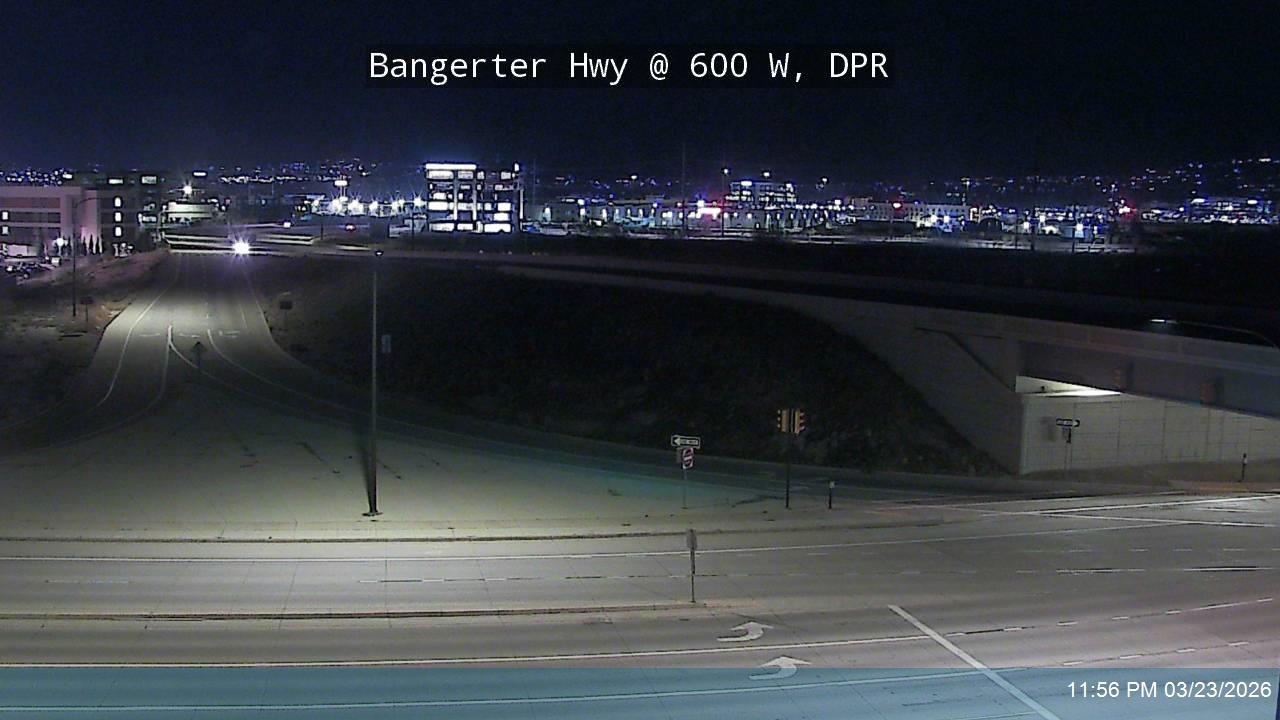 Bangerter Hwy / SR-154 @ 600 W / MP 1.45, DPR live webcam