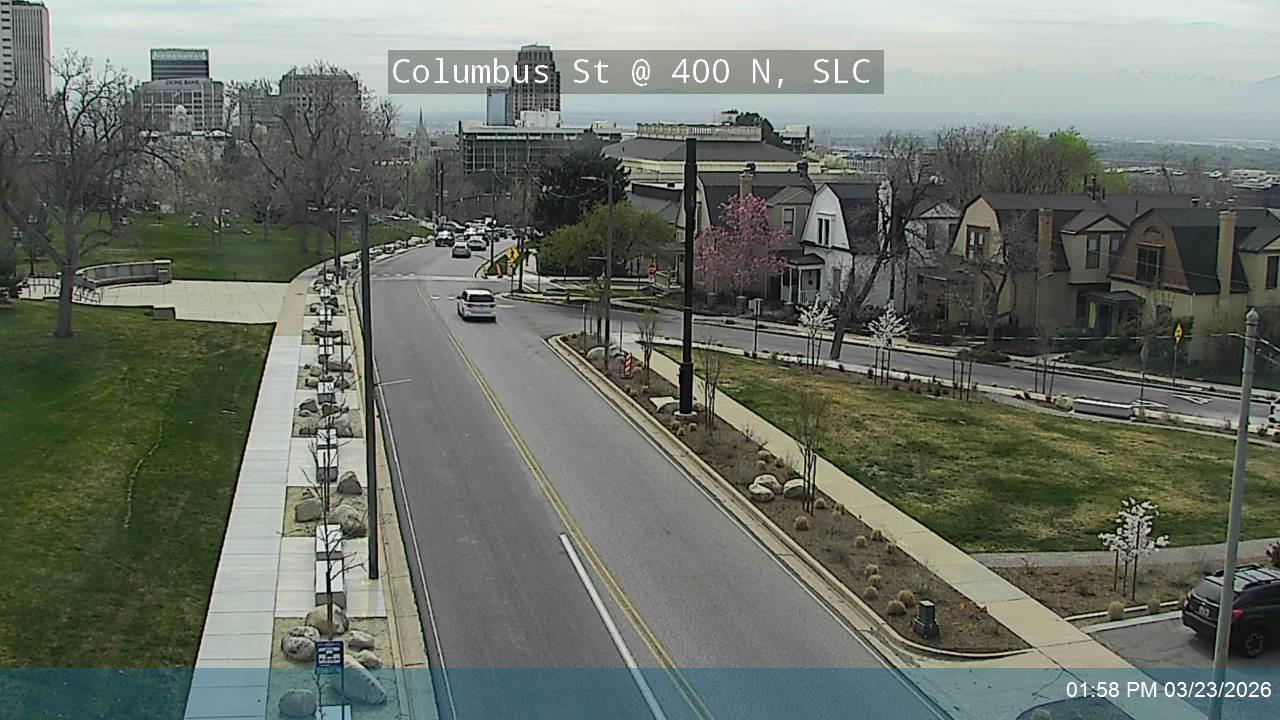 Columbus St / SR-186 @ 400 N / W Capitol St, SLC live webcam