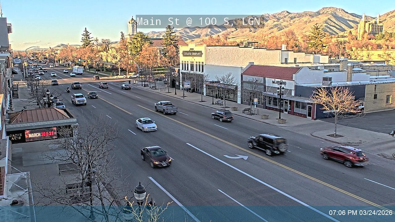 Main St / US-89/91 @ 100 S, LGN live webcam