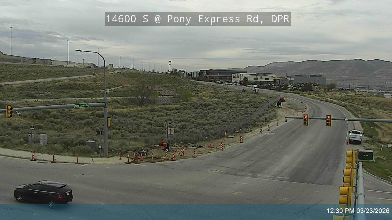 14600 S / SR-140 @ Pony Express Rd / SR-287, DPR live webcam
