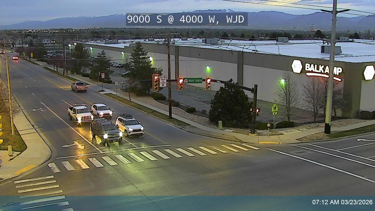 9000 S / SR-209 @ 4000 W, WJD live webcam