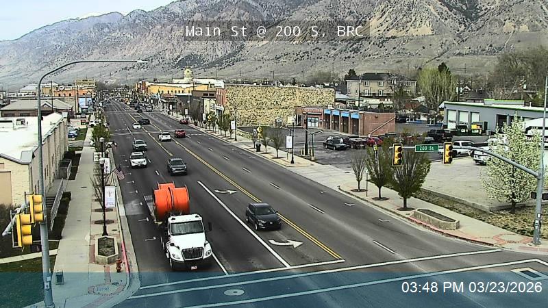 Main St / SR-13 @ 200 S / SR-90, BRC live webcam