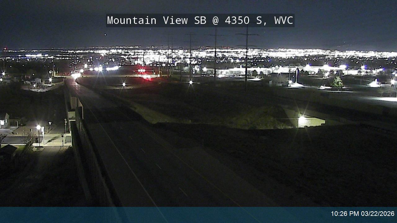 Mountain View / SR-85 SB @ 4350 S, WVC live webcam