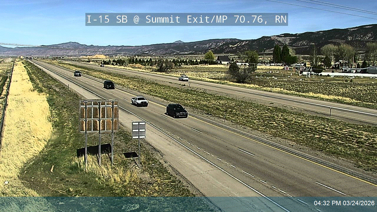 I-15 SB @ Summit Exit / MP 70.76, RN live webcam