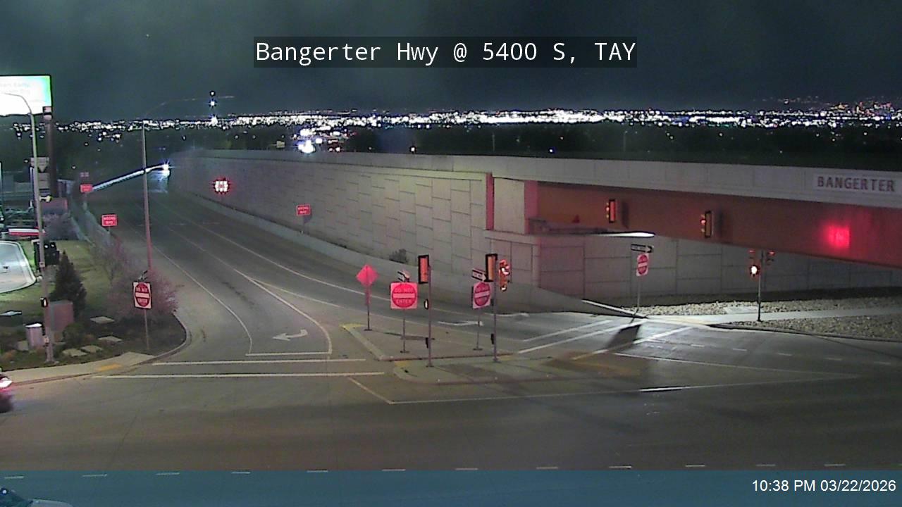 Bangerter Hwy / SR-154 @ 5400 S / SR-173, TAY live webcam