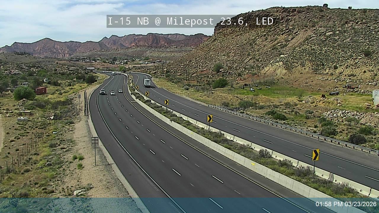 I-15 NB @ Silver Reef Rd / MP 23.6, LED live webcam