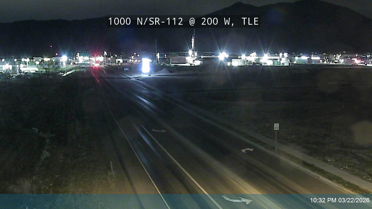 1000 N / SR-112 @ 200 W, TLE live webcam