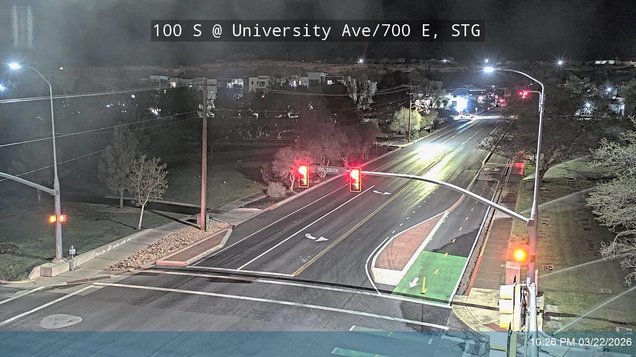 100 S @ University Ave / 700 E, STG live webcam