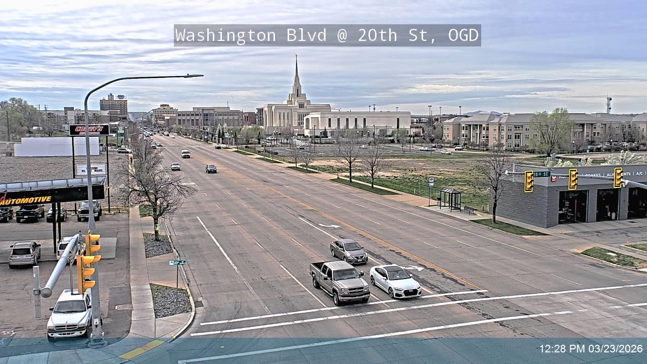 Washington Blvd / US-89 @ 20th St, OGD live webcam