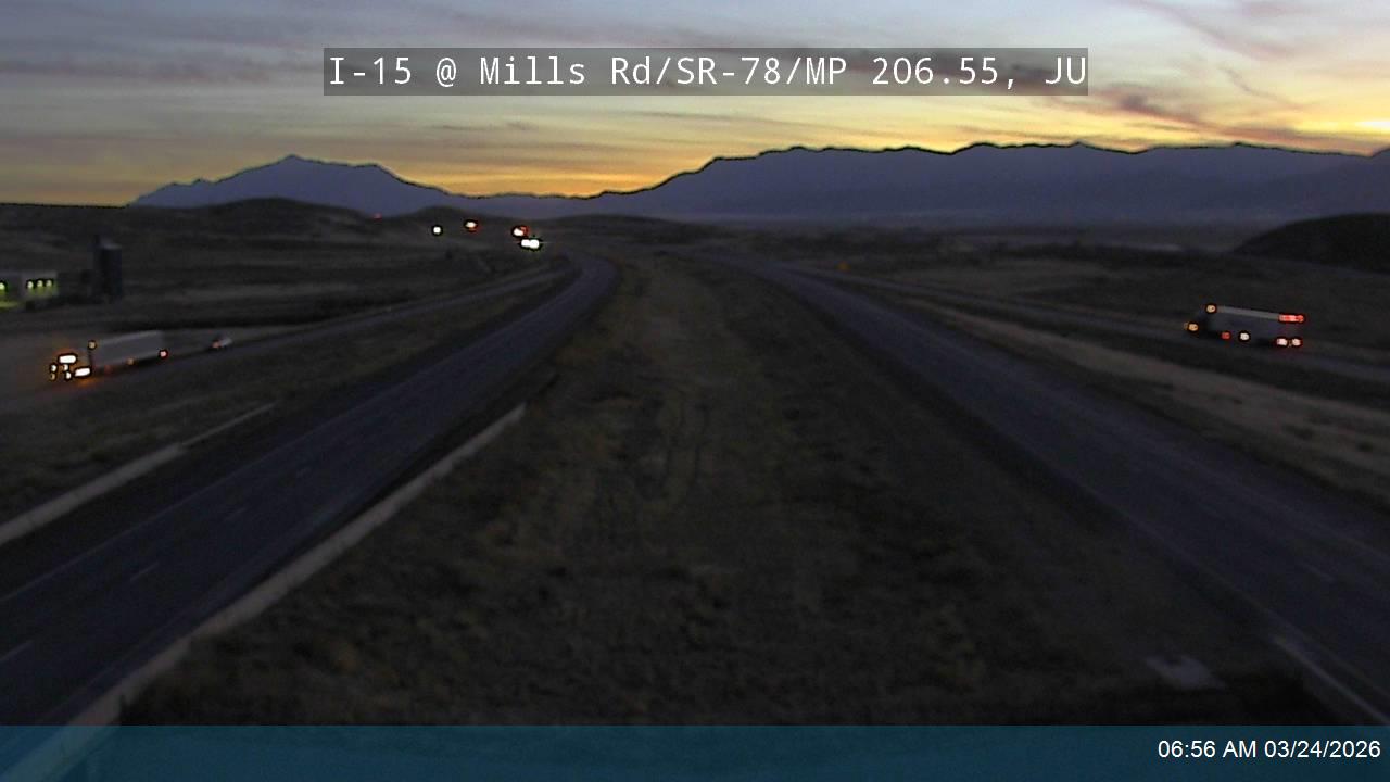 I-15 @ Mills Rd / SR-78 / MP 206.55, JU live webcam