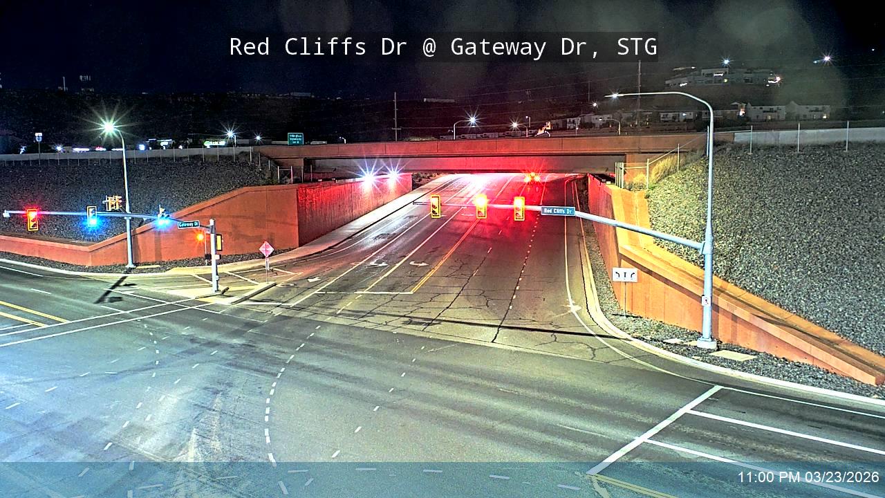 Red Cliffs Dr @ Gateway Dr, STG live webcam