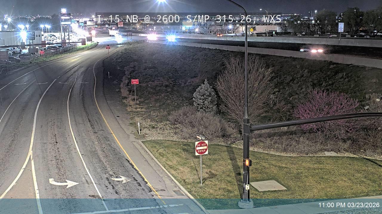 I-15 NB @ 2600 S / SR-93 / MP 315.26, WXS live webcam