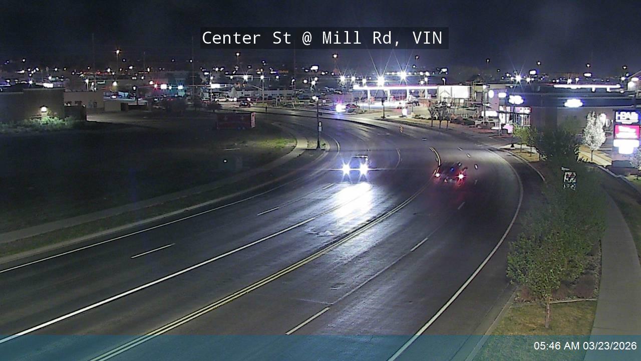 Center St @ Mill Rd, VIN live webcam