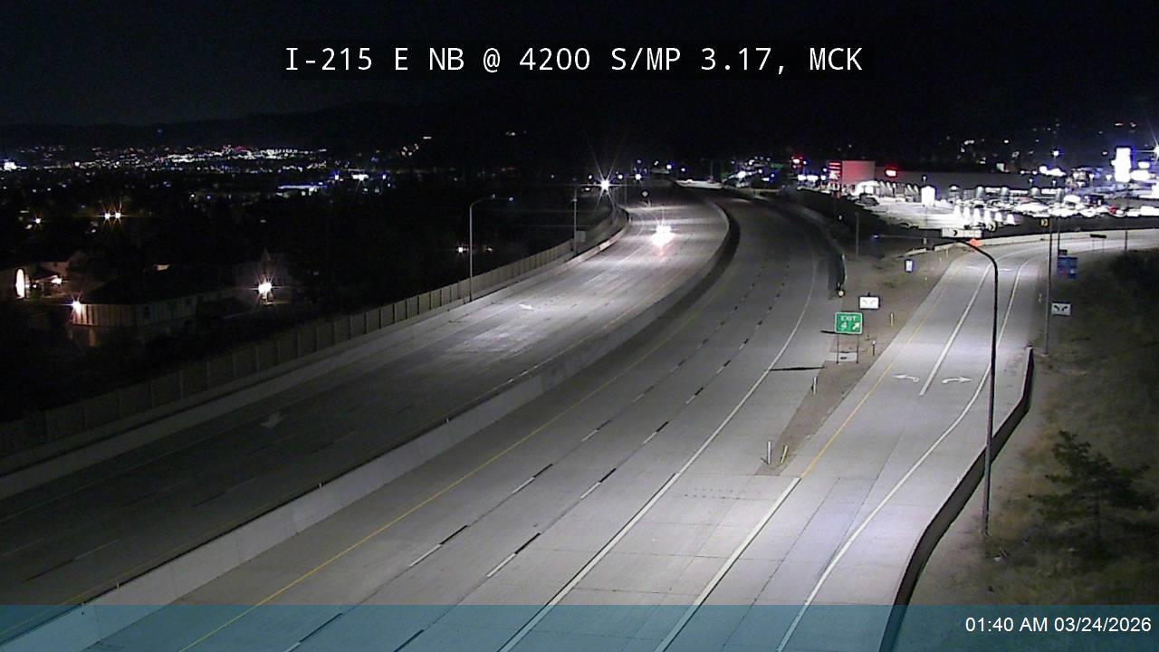 I-215 E NB @ 4200 S / MP 3.17, MCK live webcam