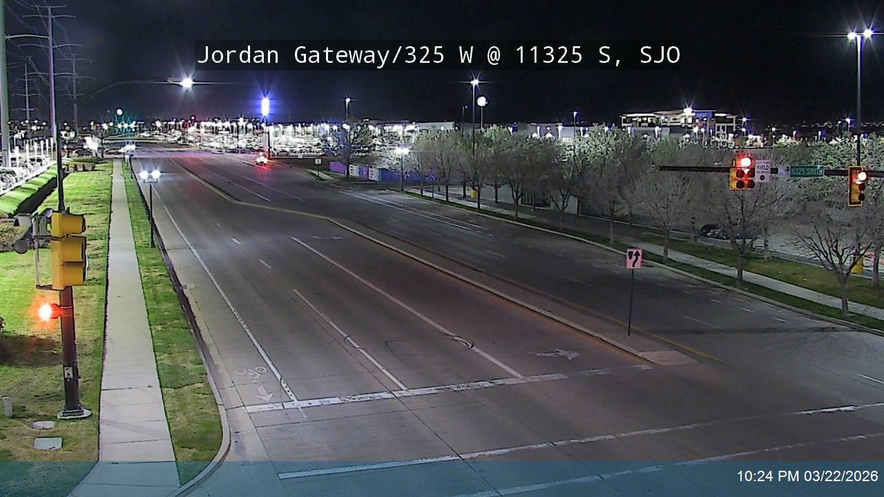 Jordan Gateway / 325 W @ 11325 S, SJO live webcam