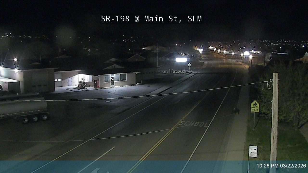 SR-198 @ Main St, SLM live webcam