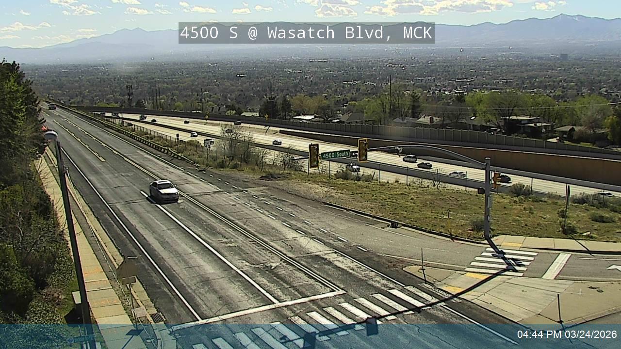 4500 S / SR-266 @ Wasatch Blvd / 3200 E, MCK live webcam
