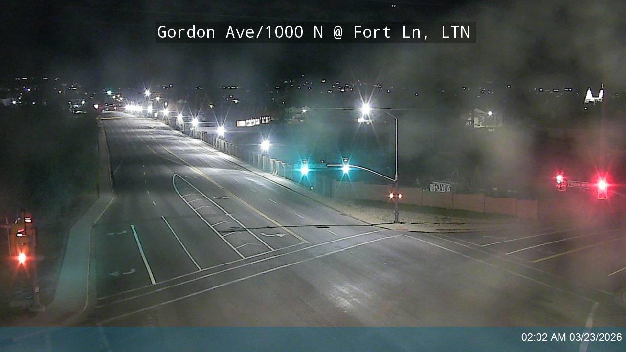 Gordon Ave / 1000 N @ Fort Ln, LTN live webcam