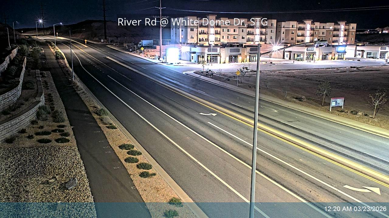 River Rd @ White Dome Dr, STG live webcam