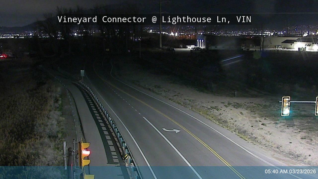 Vineyard Connector / SR-176 @ Lighthouse Ln, VIN live webcam