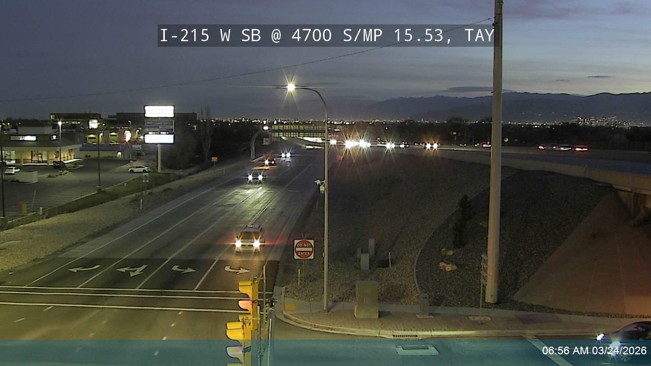 I-215 W SB @ 4700 S / SR-266 / MP 15.53, TAY live webcam