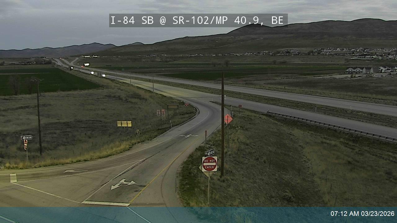 I-84 Ramps SB @ 11200 S / SR-102 / MP 40.9, BE live webcam