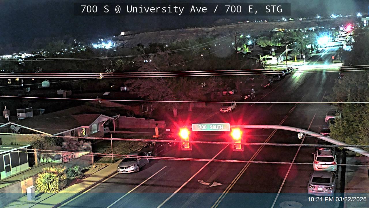 700 S @ University Ave / 700 E, STG live webcam