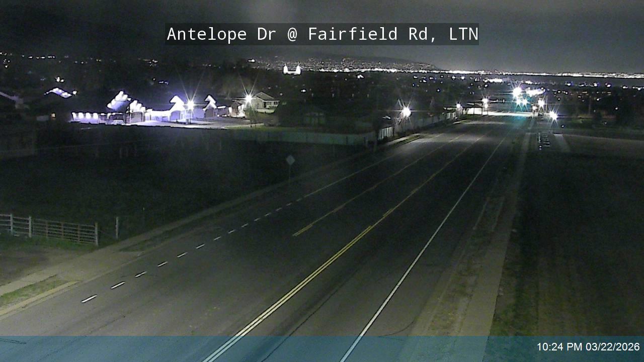 Antelope Dr / 2000 N @ Fairfield Rd / 850 E, LTN live webcam