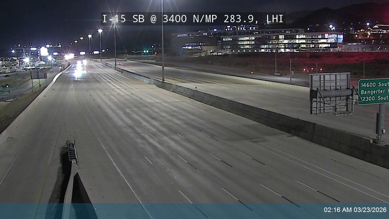 I-15 SB @ 3400 N / MP 283.9, LHI live webcam