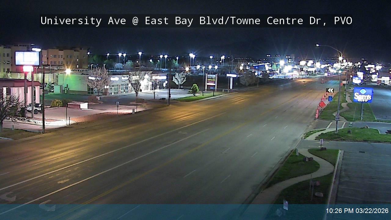 University Ave / US-189 @ East Bay Blvd / Town Center Dr / 1420 S, PVO live webcam