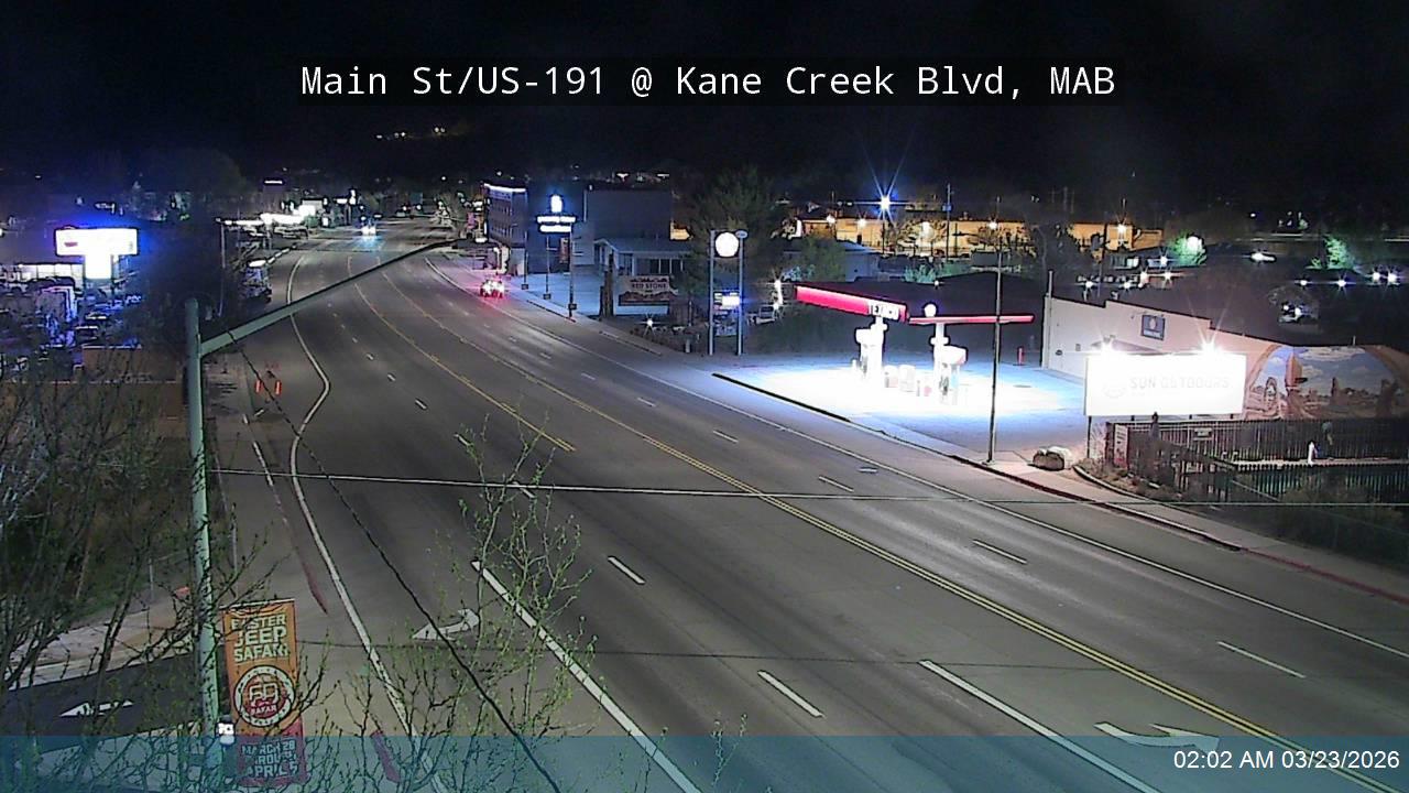 Main St / US-191 @ Kane Creek Blvd, MAB live webcam
