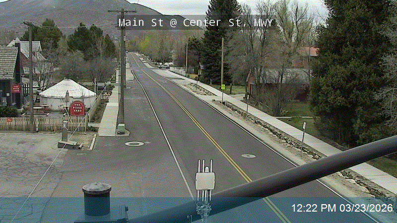 Main St / SR-113 / SR-222 @ Center St / SR-113, MWY live webcam