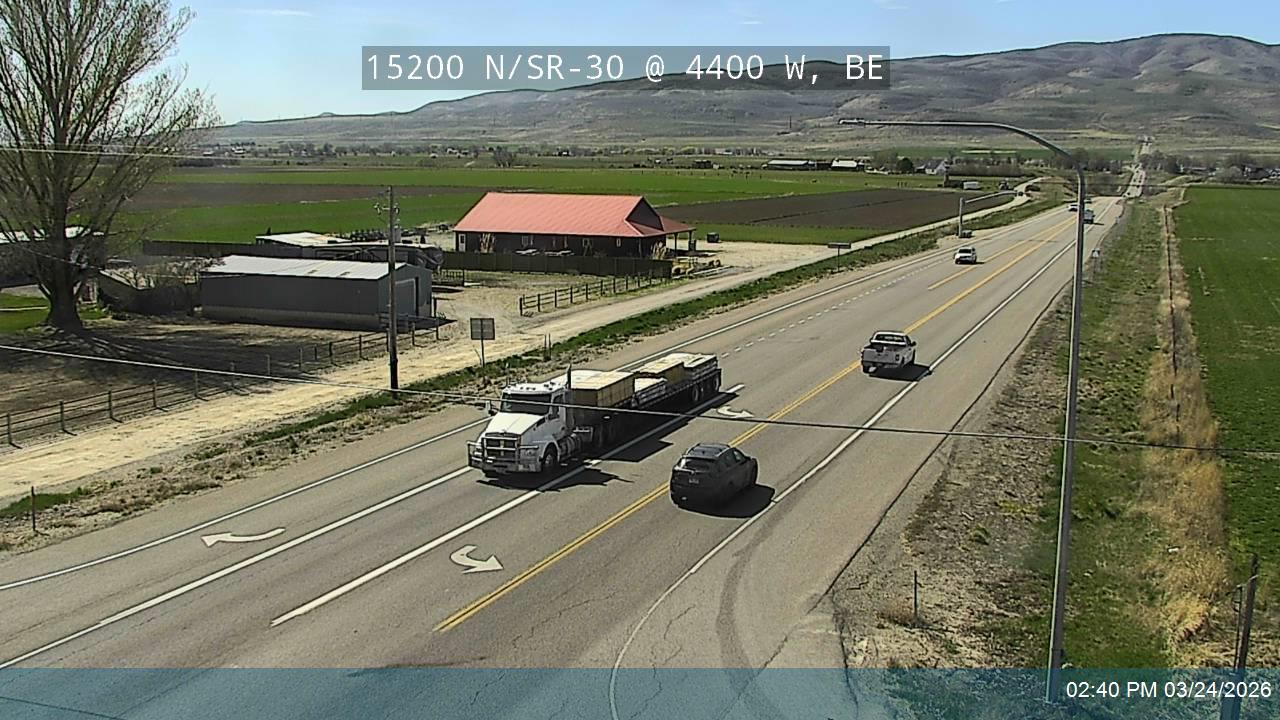 15200 N / SR-30 @ Garland Rd / 4400 W / SR-81, BE live webcam