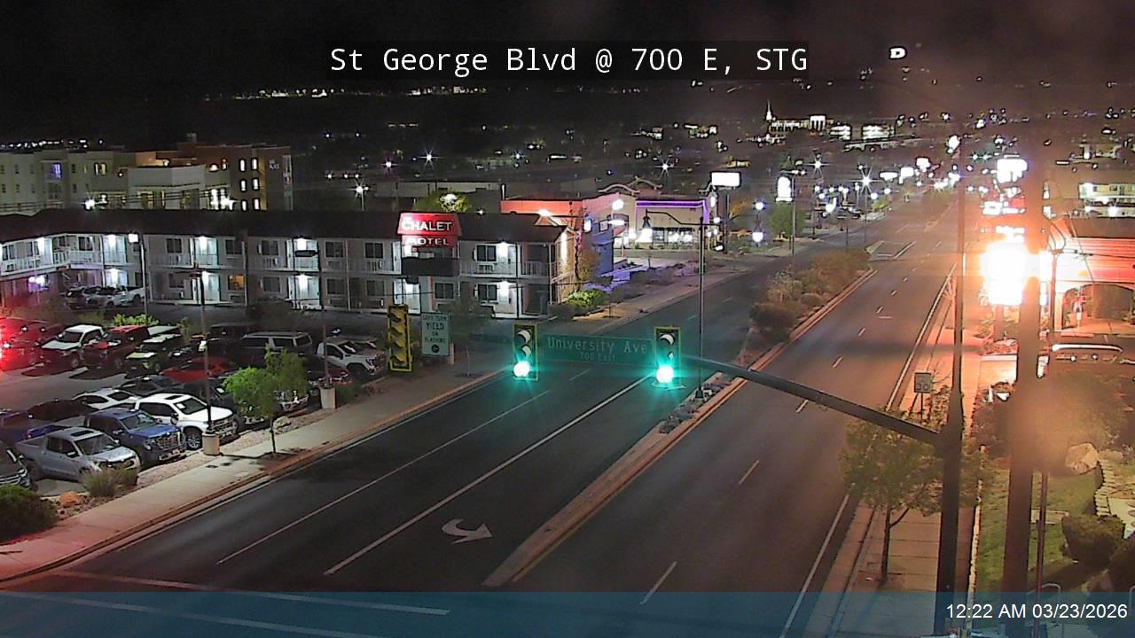 St George Blvd / SR-34 @ University Ave / 700 E, STG live webcam