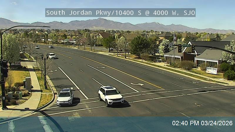 South Jordan Pkwy / 10400 S @ 4000 W, SJO live webcam