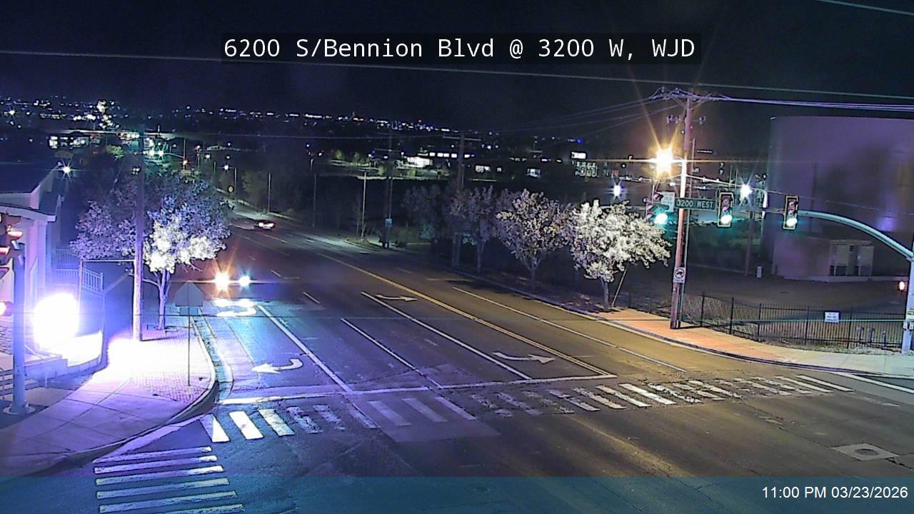 6200 S / Bennion Blvd @ 3200 W, TAY live webcam