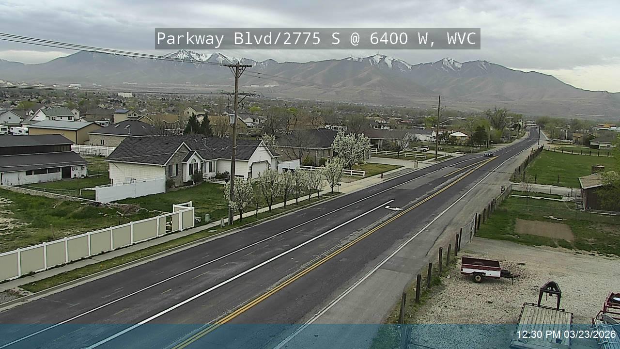 Parkway Blvd / 2775 S @ 6400 W, WVC live webcam