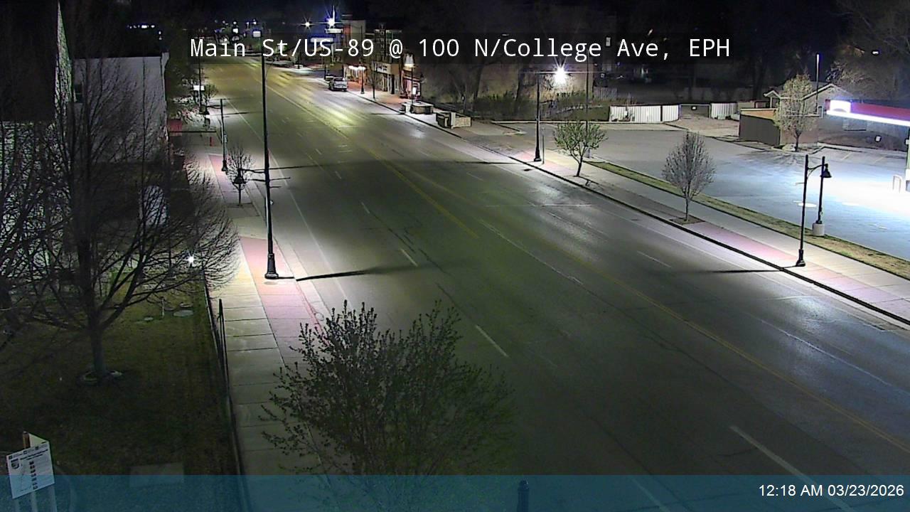 Main St / US-89 @ 100 N / College Ave / SR-290, EPH live webcam