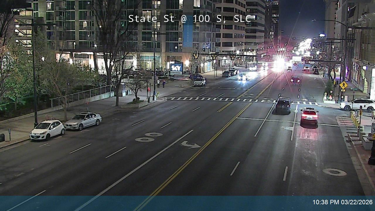 State St / SR-186 @ 100 S, SLC live webcam