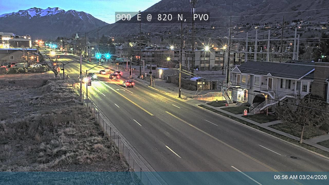 900 E @ 820 N, PVO live webcam