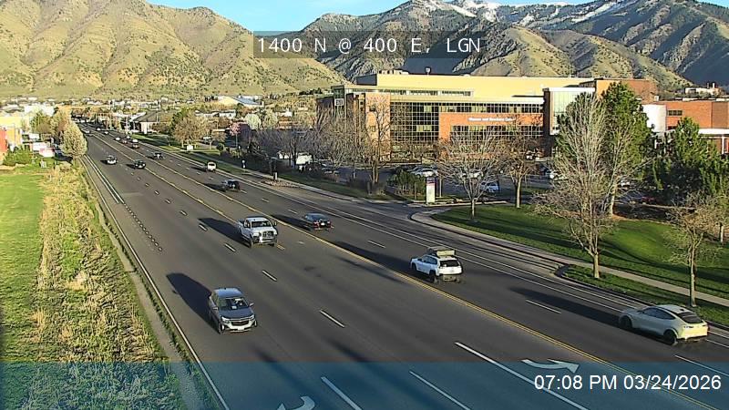 1400 N @ 400 E, LGN live webcam