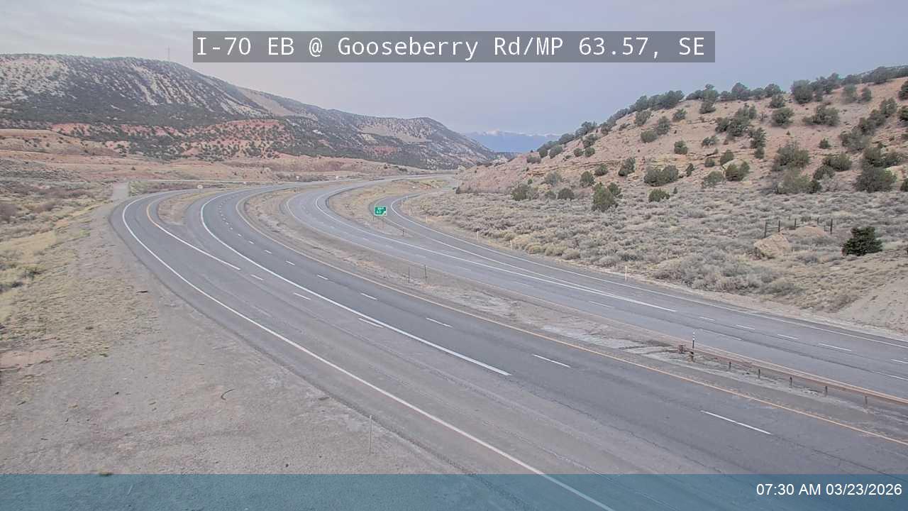 I-70 EB @ Gooseberry Rd / MP 63.57, SE live webcam