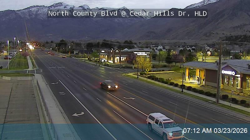 North County Blvd / 4800 W / SR-129 @ Cedar Hills Dr / 10100 N, HLD live webcam