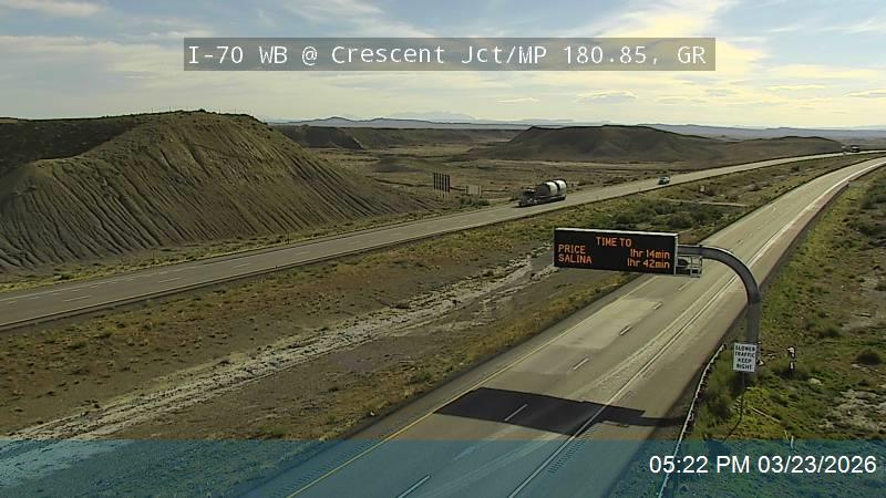 I-70 WB @ Crescent Jct / MP 180.85, GR live webcam