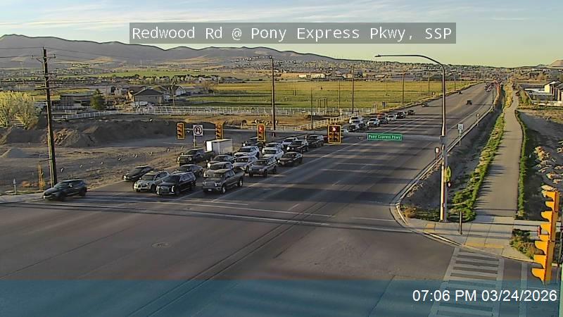 Redwood Rd / SR-68 @ Pony Express Pkwy, SSP live webcam