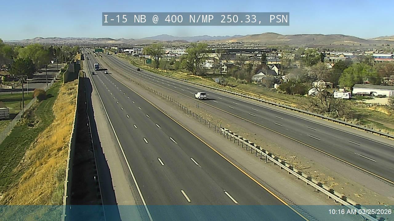 I-15 NB @ 400 N / MP 250.33, PSN live webcam