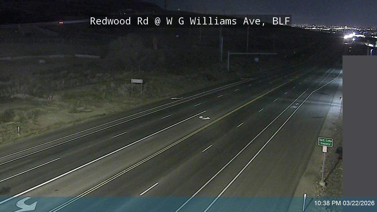 Redwood Rd / SR-68 @ W G Williams Ave, BLF live webcam