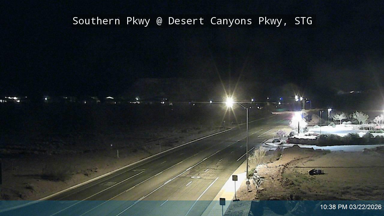 Southern Pkwy / SR-7 @ Desert Canyons Pkwy / MP 6.5, STG live webcam