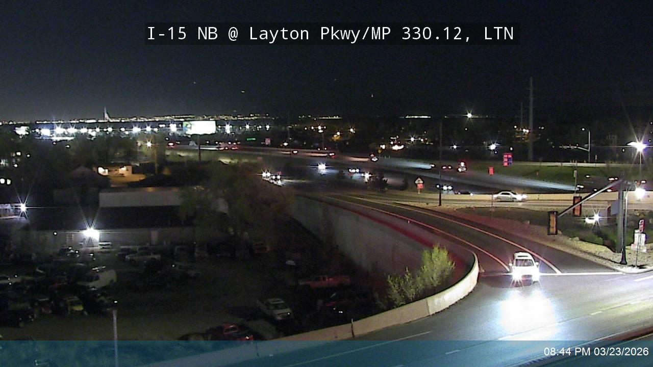 I-15 NB @ Layton Pkwy / SR-126 / MP 330.12, LTN live webcam