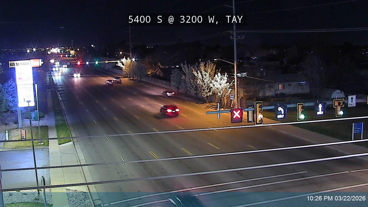 5400 S / SR-173 @ 3200 W, TAY live webcam